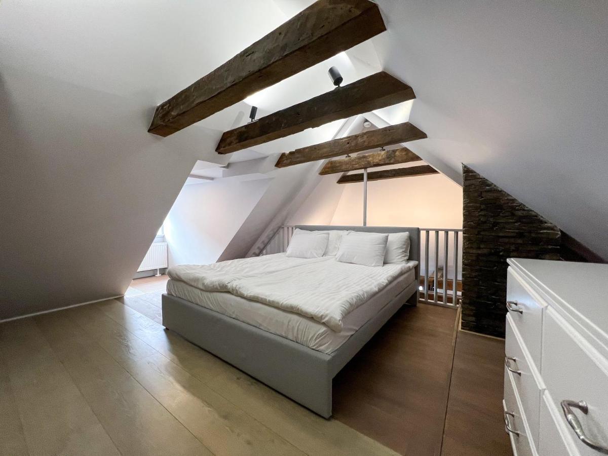 Old Riga Attic Apartment מראה חיצוני תמונה